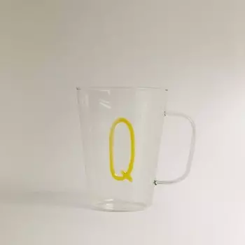 ZARA HOME Боросиликатная кружка с буквой Q
