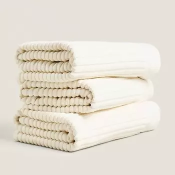 ZARA HOME Хлопковое банное полотенце с контрастными полосками 50 x 90