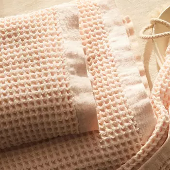 ZARA HOME Хлопковое банное полотенце вафельной вязки 50 x 90