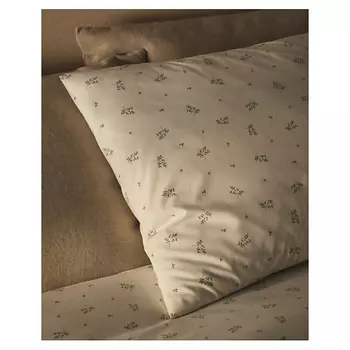 ZARA HOME Наволочка с листовым принтом 50 x 75 см