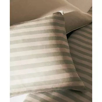 ZARA HOME Полосатая наволочка из хлопка и льна 50 x 75