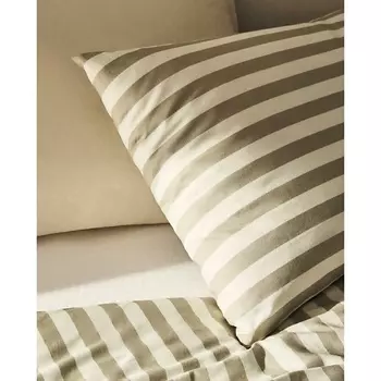 ZARA HOME Полосатая наволочка из хлопка и льна 80 x 80