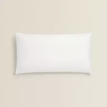 ZARA HOME Вискоэластичная блочная подушка 50 x 75