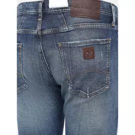 Джинсы Armani Exchange