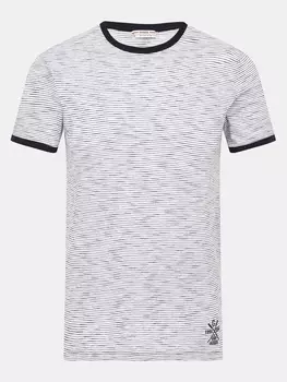 Футболки GUESS