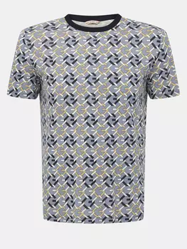 Футболки GUESS