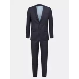 Классический костюм