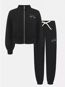 Спортивные костюмы J.B4