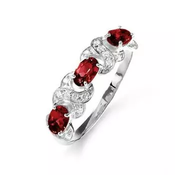 Кольцо с гранатами и фианитами Линии Любви