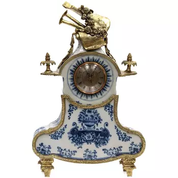 Часы настольные Barcelona