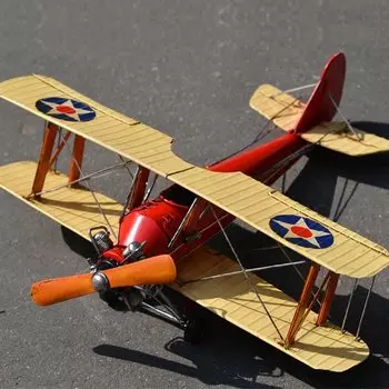 Декоративная модель самолета Grasshopper