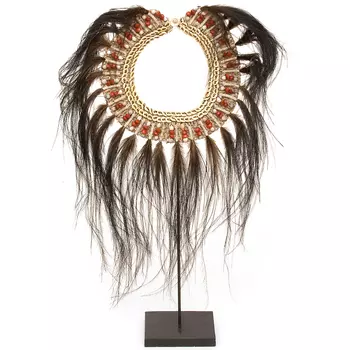 Декоративный аксессуар воротник из ракушек и перьев на подставке Aboriginal Collar