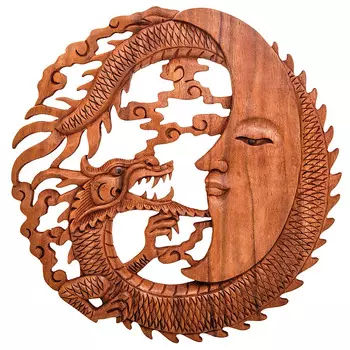 Панно из дерева дракон и луна Panel With Animals