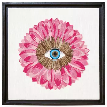 Панно Розовый цветок вышитое бисером PETALS BEADED ART