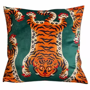 Подушка Тибетский Тигр на Зеленом фоне TIBETAN TIGER