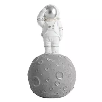 Статуэтка Astronaut On The Moon