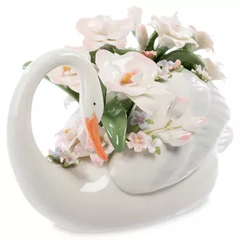 Статуэтка фарфоровая Лебедь с цветами Charming Statuette