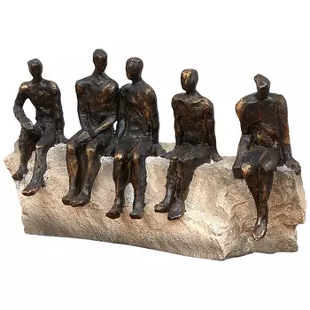 Статуэтка Sitting on the Rock