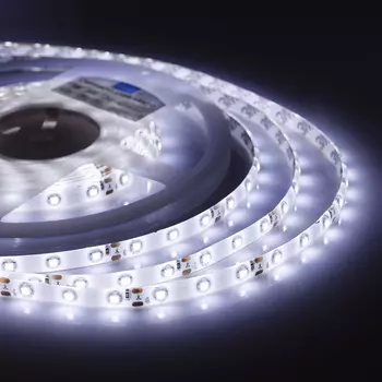 Светодиодная влагозащищенная лента 4,8W/m 60LED/m 3528SMD холодный белый