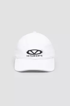 Бейсболка Vetements Модель Из Лимитированной Коллекции