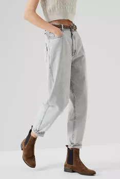 Джинсы Brunello Cucinelli Модель High Waist Curved