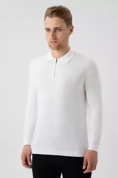 Поло Emiliano Zapata