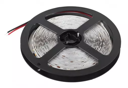Светодиодная лента ЭРА 14,4W/m 120LED/m 2835SMD теплый белый 5M LS2835-14,4-120-24-33-2700К-5m Б0043098