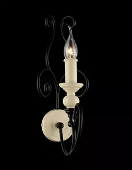 H631-WL-01-B Настенное бра Maytoni Karina (ARM631-01-B)