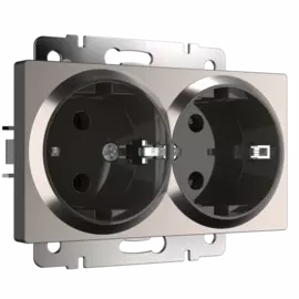 Розетка двойная с заземлением (глянцевый никель) Werkel W1172002