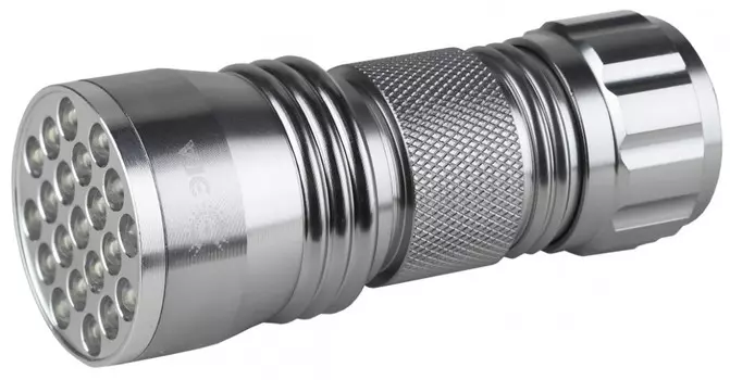 Ручной светодиодный фонарь на батарейках. Дальность луча - 59м. Эра SD21 (C0034803)