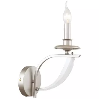 Бра Favourite Adamant 2770-1W в виде свечи