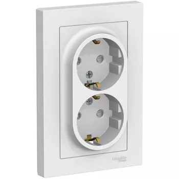 Розетка двойная с заземлением и шторками (белый) Systeme Electric AtlasDesign ATN000126