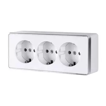 Розетка тройная с заземлением и шторками Gallant (белый) Werkel W5073101 (a051594)