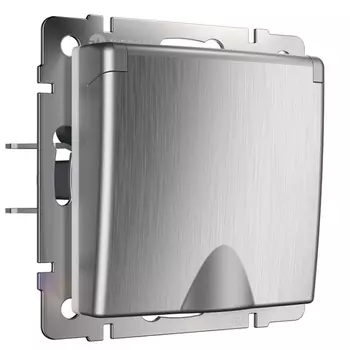 Розетка влагозащ. с зазем. с защит. крышкой и шторками (cеребряный рифленый) Werkel W1171209 (a051366)