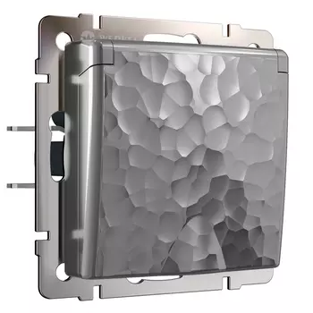 Розетка влагозащ. с зазем. с защит. крышкой и шторками (hammer серебряный) Werkel W1271206 (a052077)