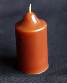 Коричневая гадальная свеча