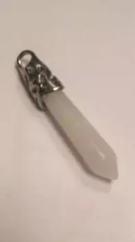 Кулон - маятник. Кварц белый