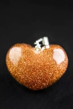 Кулон Сердце из камня. Авантюрин красный