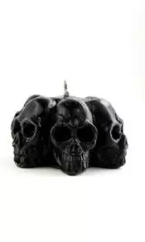 Магическая черная свеча 6 черепов