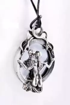 Магическая подвеска Speculum