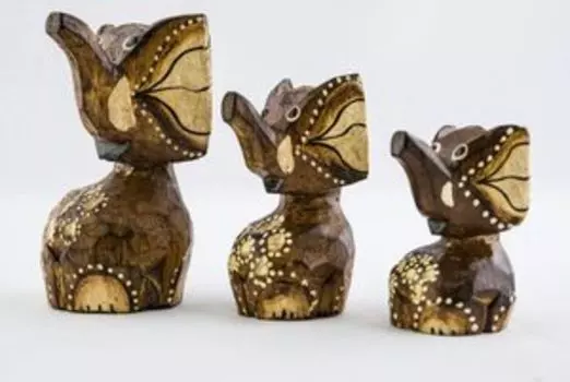 Набор фигур Три слоника, дерево албезия