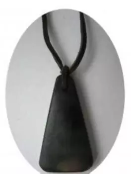 шунгитовый оберег капля