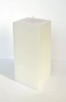 Свеча куб Белая