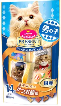 Лакомство Present для привередливых кошек с сушеным тунцом бонито (42 гр)