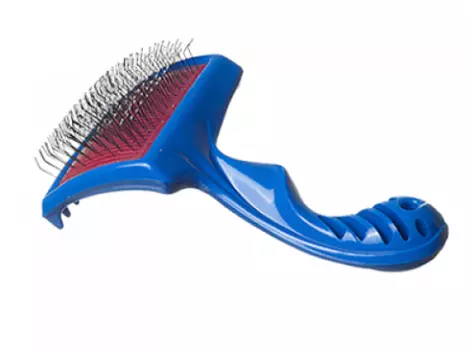 Пуходерка Зооник трехрядная с каплей и фигурной ручкой пластмассовая большая (1 шт)