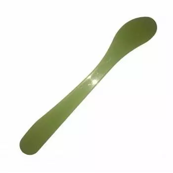 Шпатель пластиковый цветной L-18см ШЦ