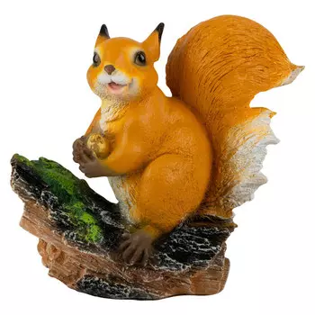 фигура садовая Белочка с орешком на пне 25см