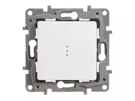 переключатель 1-клавишный LEGRAND Etika с индикацией белый