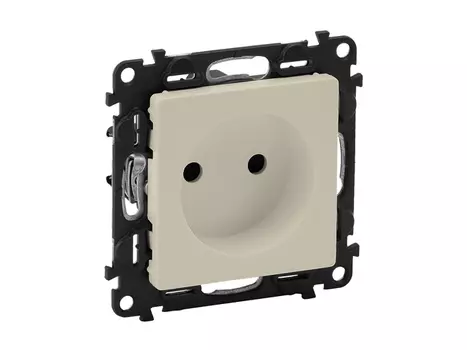 розетка 1 пост LEGRAND Valena Life б/з с/ш слоновая кость