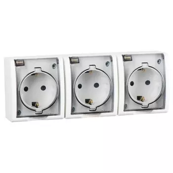 розетка 3 поста SIMON серия 15 Aqua IP54 с/з с/к с/ш белый